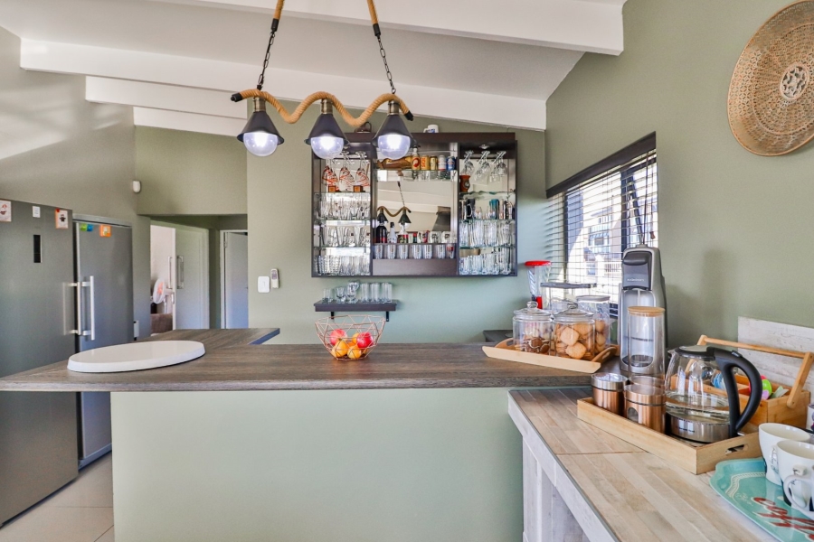 4 Bedroom Property for Sale in Island View Western Cape